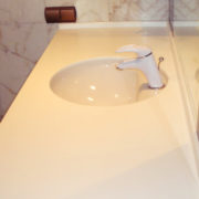Grandex P-101 Pure Vanilla, Ванные комнаты (фото)