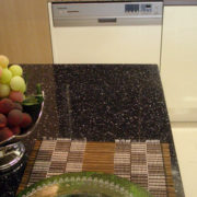 Grandex J-507 Gur Coal, Кухонные столешницы (фото)